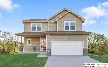 18120 Sage Circle, Omaha NE 68136