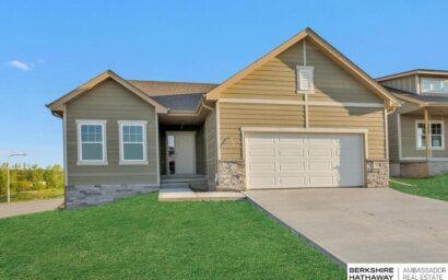 18403 Sage Street, Omaha NE 68136