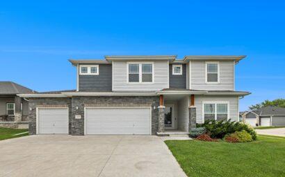 7930 Maxine Dr