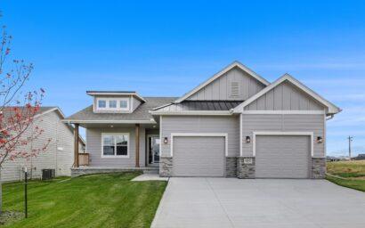 18407 SAGE Street, Omaha NE 68136