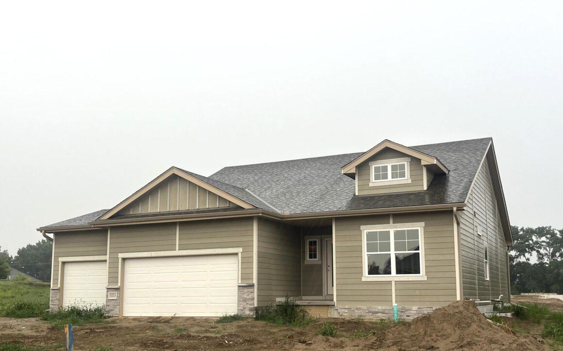 1811 SYCAMORE Street, COUNCIL BLUFFS, IA 51503
